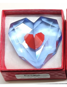CORAZÓN DECORATIVO DE RESINA. INSPIRADO EN VIDEOJUEGOS. 6 CM. HECHO A MANO 2